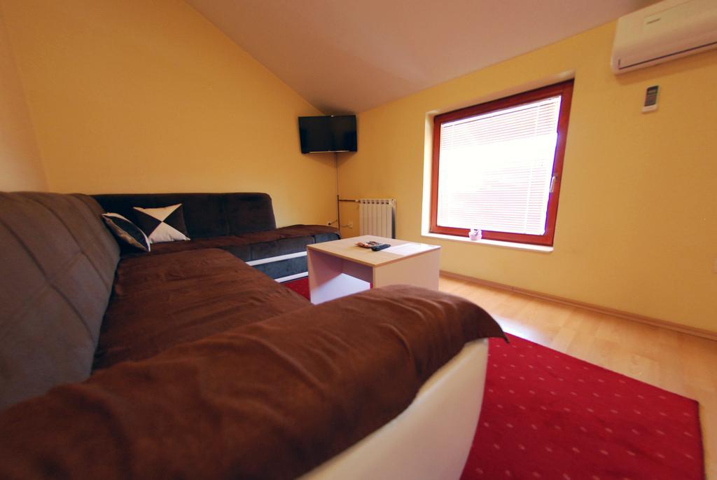 Hotel Arizona Sarajevo Lukavica Zewnętrze zdjęcie