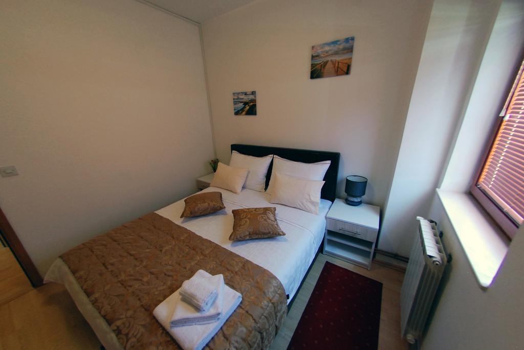 Hotel Arizona Sarajevo Lukavica Zewnętrze zdjęcie