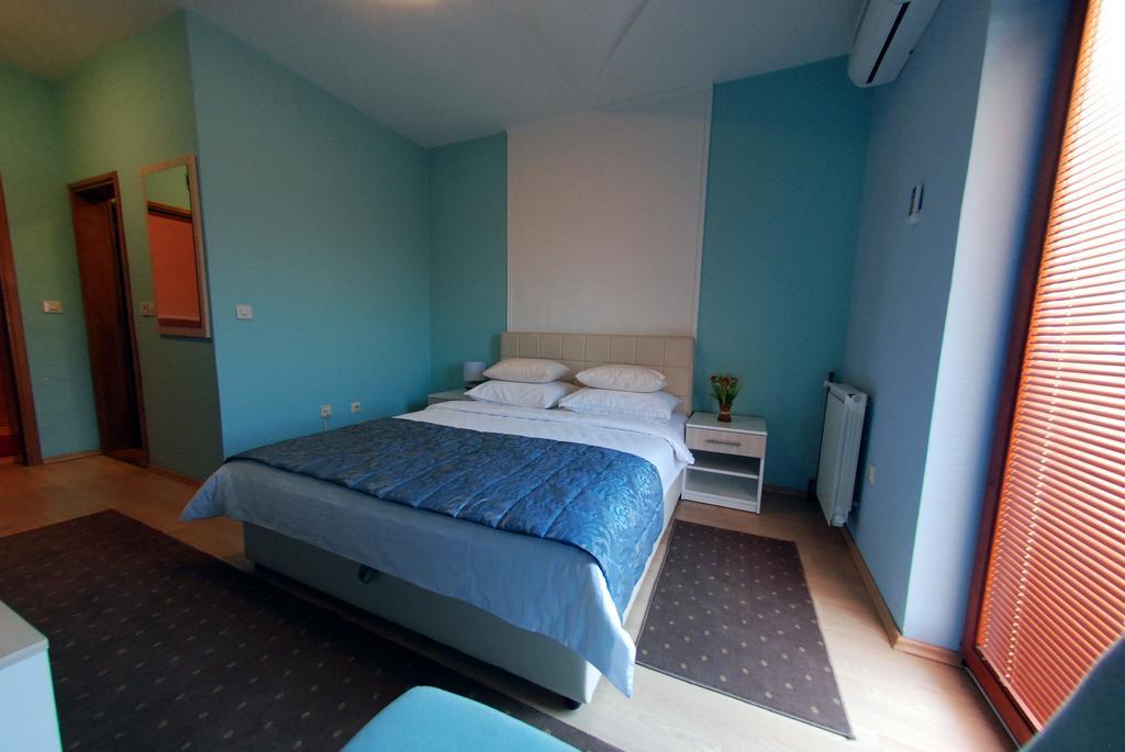 Hotel Arizona Sarajevo Lukavica Zewnętrze zdjęcie